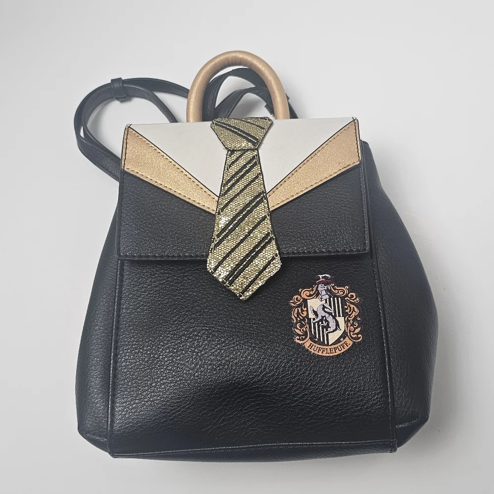 Harry Potter Hufflepuff Mini Backpack Universal Studios Danielle Nicole School‎ - Picture 4 of 9